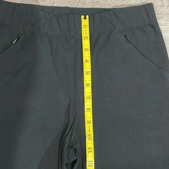 NWOT J. Jill Ponte Smoothing Leggings Black Front Zipper Pockets S - Picture 9 of 15